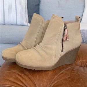 NWOT Sperry Topsider Leather Wedge